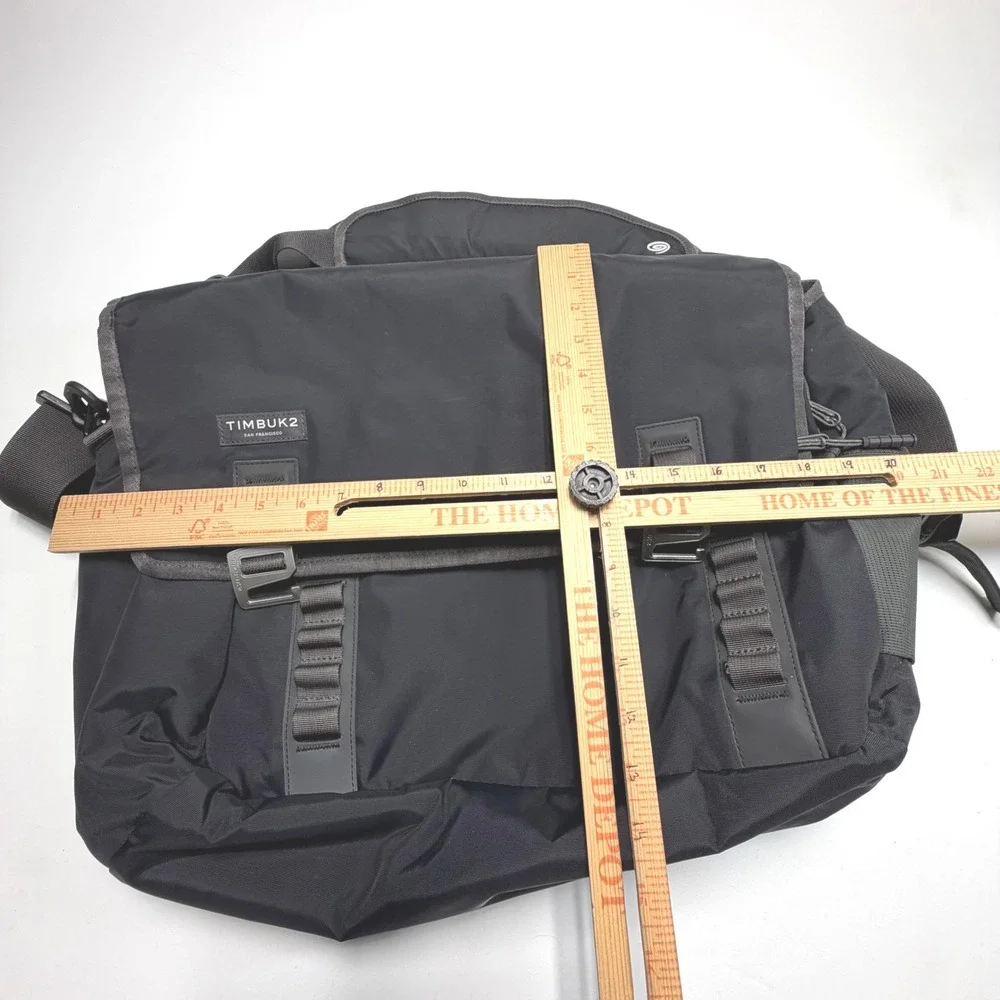 Timbuk2 Messenger Bag Laptop Briefcase Black Travel Work Crossbody